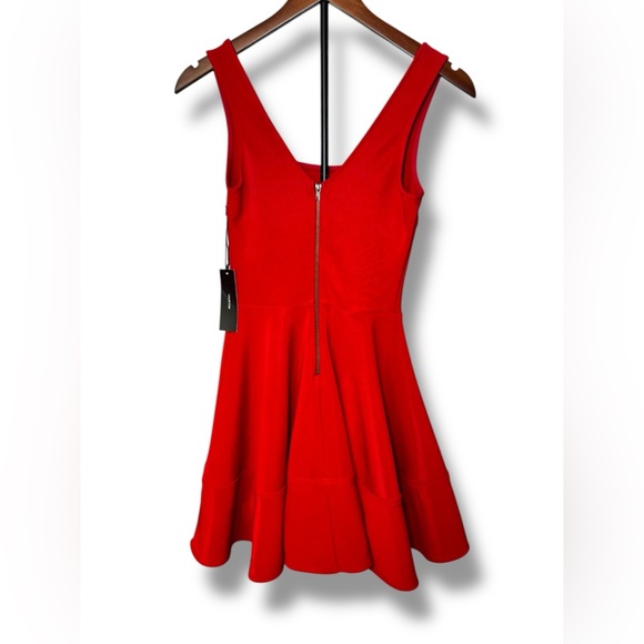 Lulu's NWT Home Before Daylight Red Square Neck Sleeveless Skater Dress Sz Small - Picture 4 of 9